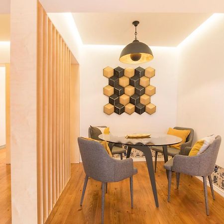 Center Apartment - Chiado - Heart Of 리스본 외부 사진